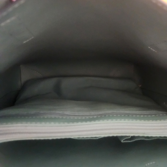 Joy & Iman Deep Teal Green 2 Piece Leather Tote With 2 Large Tassels NWOT - Picture 10 of 12